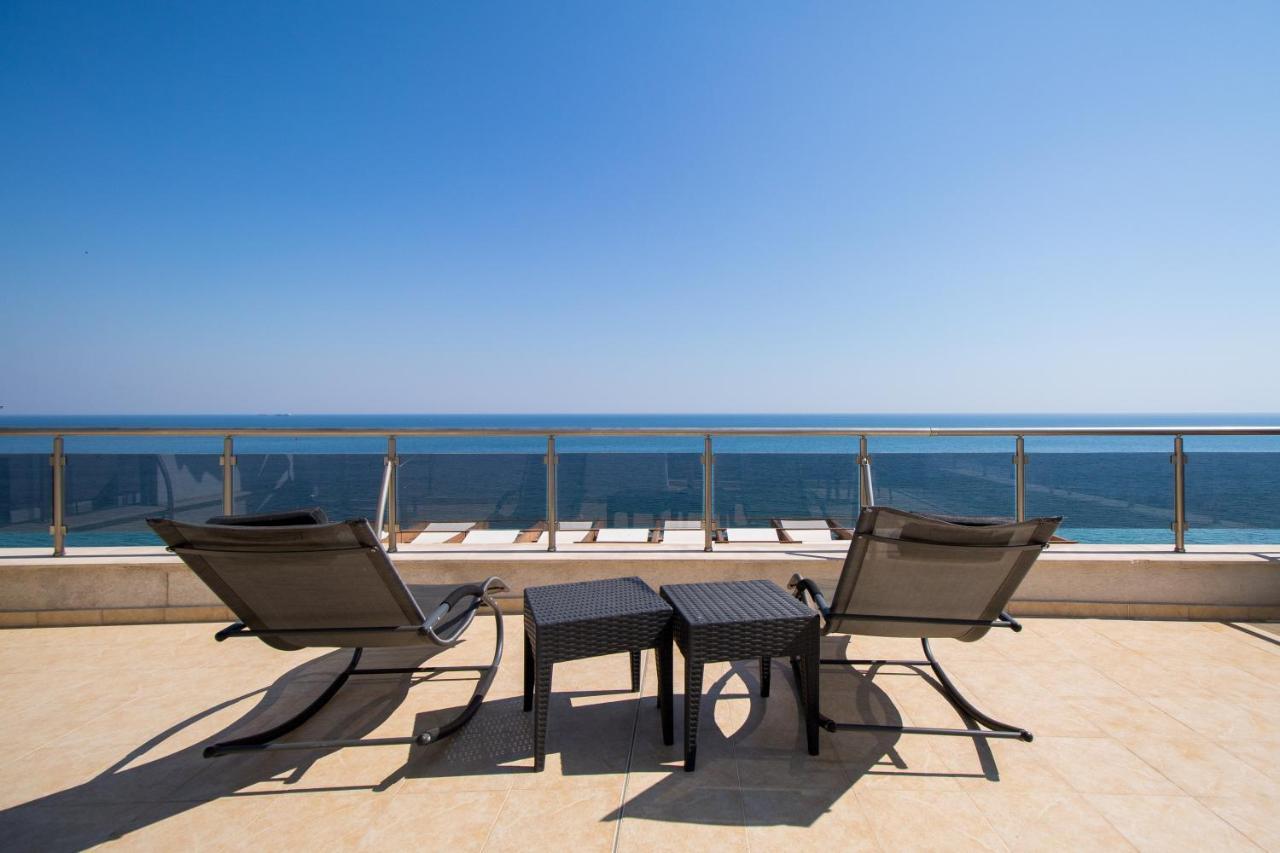 Penthouse At White Cliffs Apartment Byala  Bagian luar foto