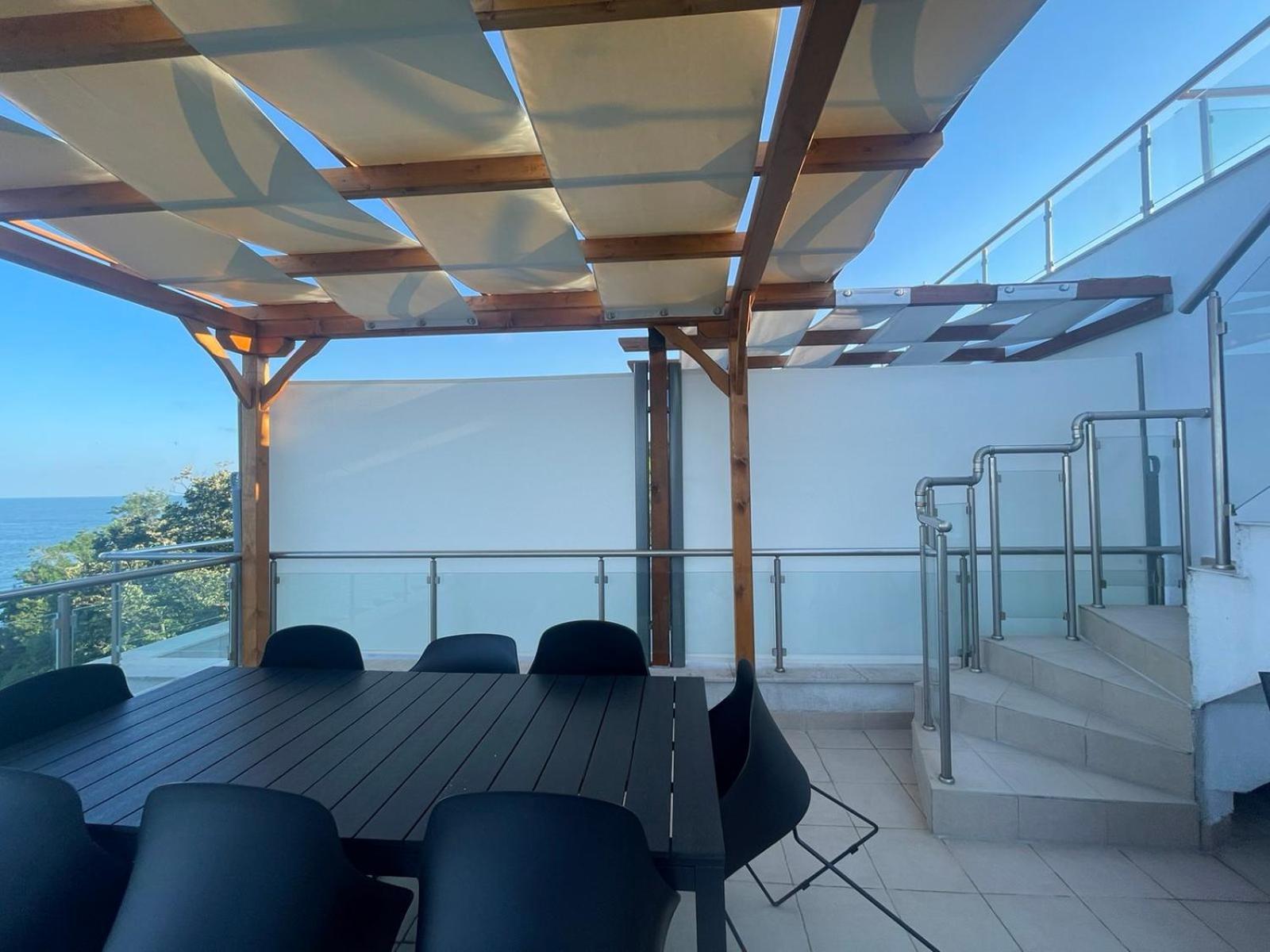 Penthouse At White Cliffs Apartment Byala  Bagian luar foto