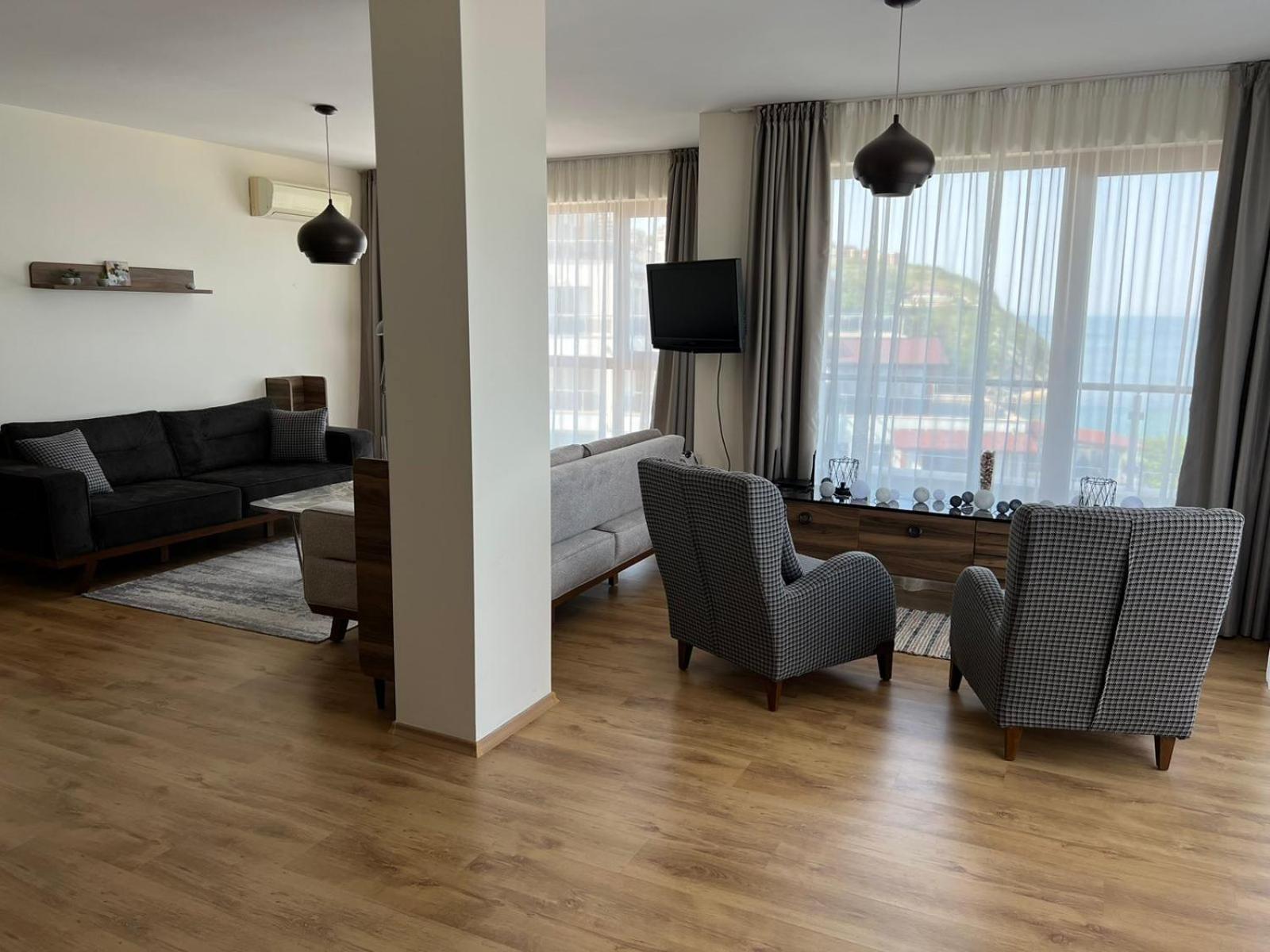Penthouse At White Cliffs Apartment Byala  Bagian luar foto